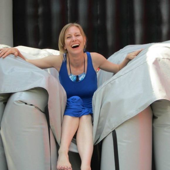 Meet your Posher, Tanya - Picture 1 of 1